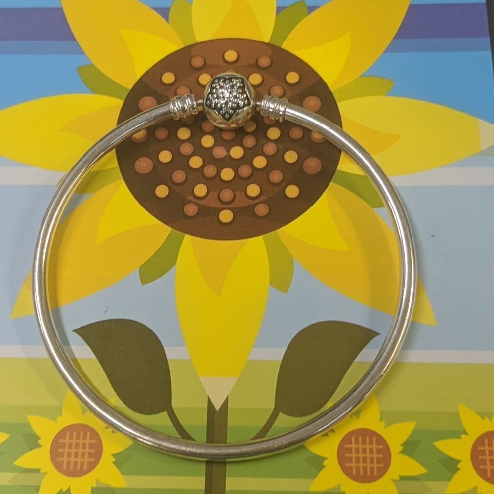 Pandora Star bangle